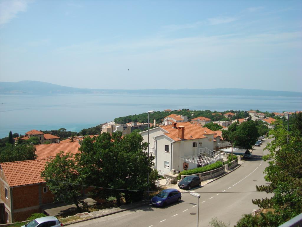 Apartments Klara Novi Vinodolski Exterior photo
